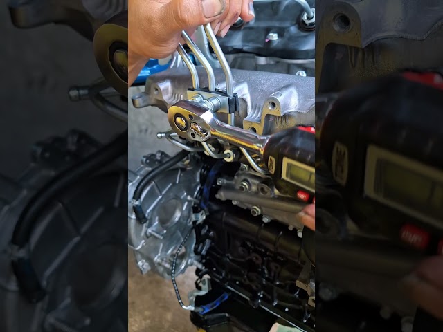 Title: Smart Wrench Mod for Tight Spaces! #AutomotiveTips #MechanicLife #AutoEducation #DIYMechanic