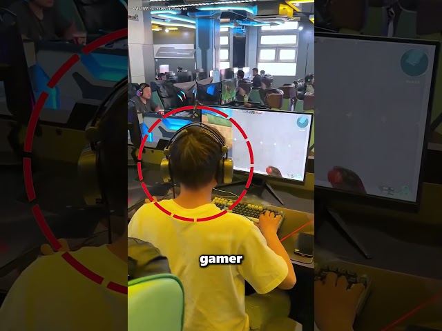 This Professional Gamer Is Very Smart 🤯