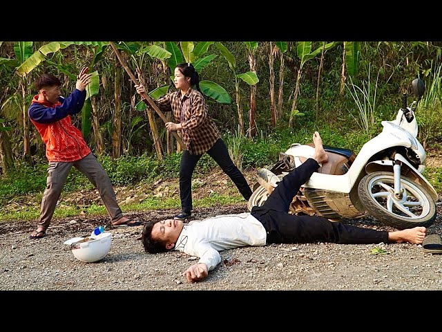 A single mother risked her life to save a kind engineer from danger.