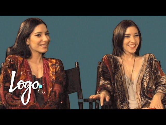 Lisa & Jessica Origliasso from "The Veronicas" Talk Favorite Twins