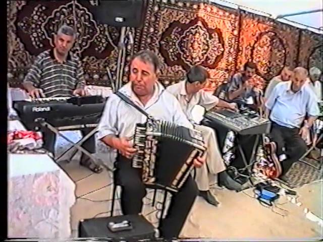 QOBULU EHMEDIN OGLUNUN TOYU 1CI HISSE