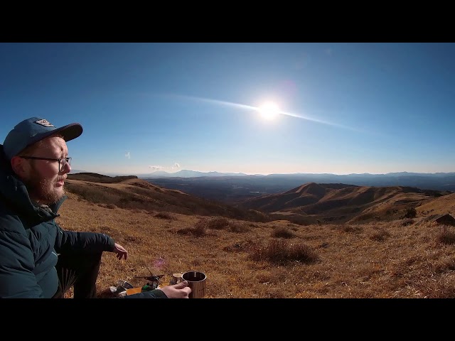 (360 °VR video) A virtual tour of Aso's wilderness with a guide! Kumamoto_Aso_Superb view