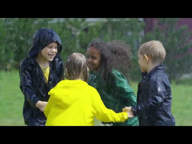 Prayer Net App: • A global prayer network that helps you connect with Christians worldwide