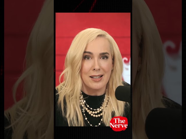 “This Show is an Embarrassment": Maureen SLAMS “The View” for Defending Tiger Woods