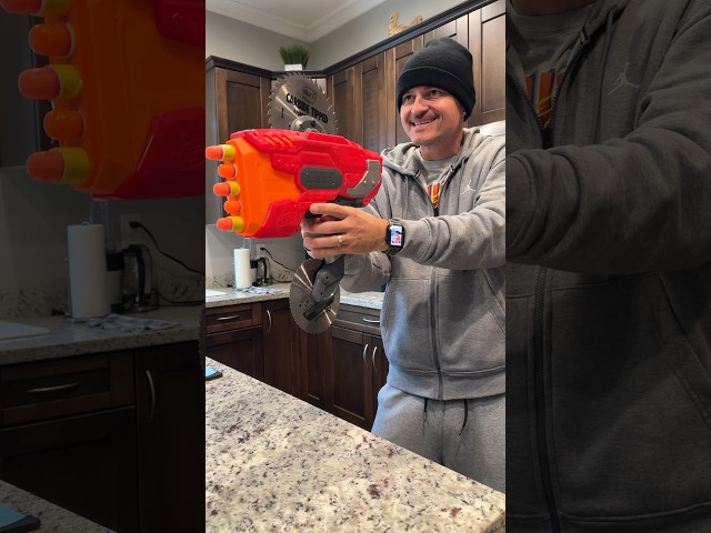 NERF WAR CLONES: Chainsaw Blaster!