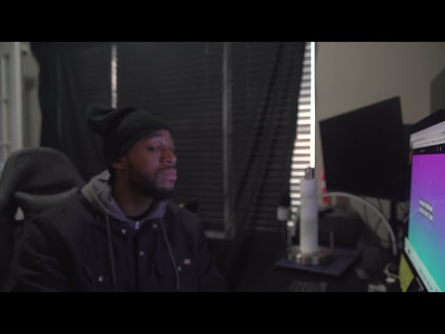 Hood Vocal Lessons | Minks