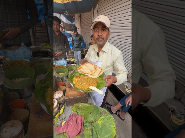 Haridwar के famous Mixed Chole Kulche 😱❤️⭐️#shorts #india #food #youtubeshorts #trendingshorts