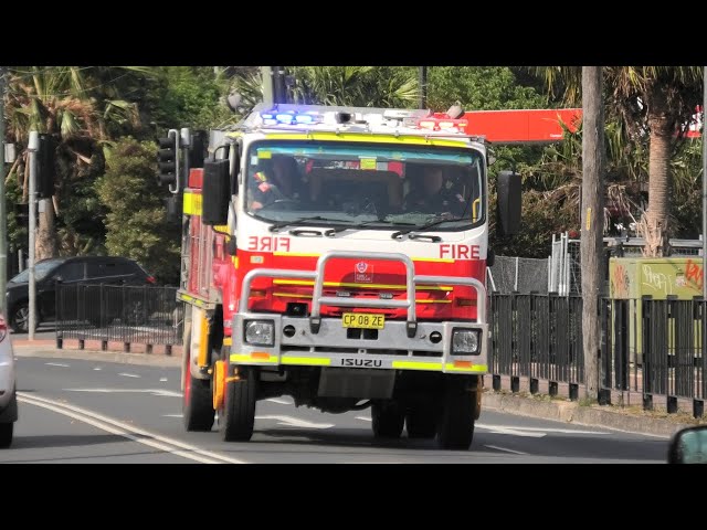 [Fire & Rescue NSW] Rescue Pump 241 (SEV) & Tanker 461 Responding