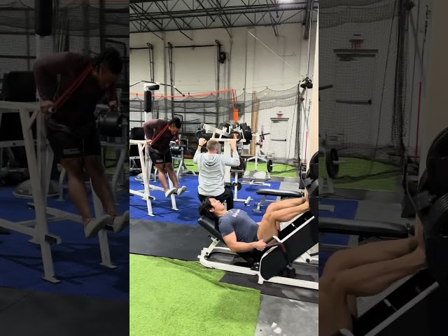 Science Says FULL Body Workouts are Best!! MLB Baseball Group Leg Press, Dips, Lat Pulldown Machine