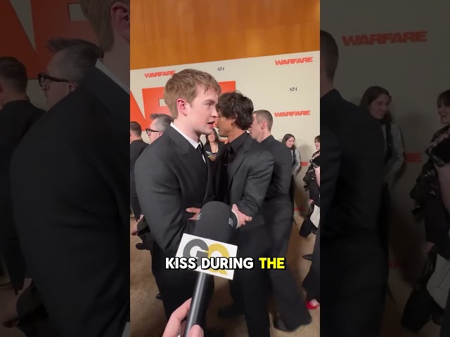 🔥 Fans Can’t Handle This! Kit Connor & Charles Melton’s Viral Kiss – ‘Warfare’ Press Tour