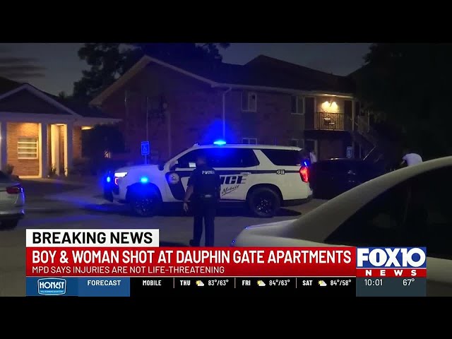 Two shot at Mobile apartment complex