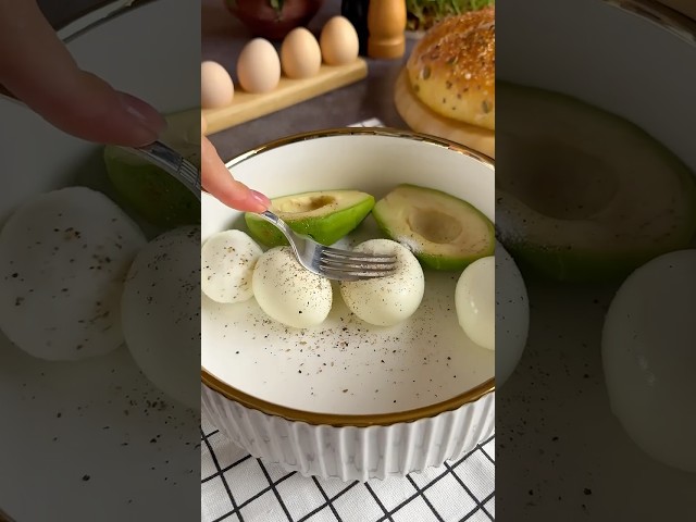 Simple Breakfast Ideas: AVOCADO TOAST   🥑 #recipe #healthy