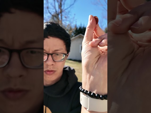 How to snap a coin #learnontiktok #lifehacking #cointrick #skilldevelopment