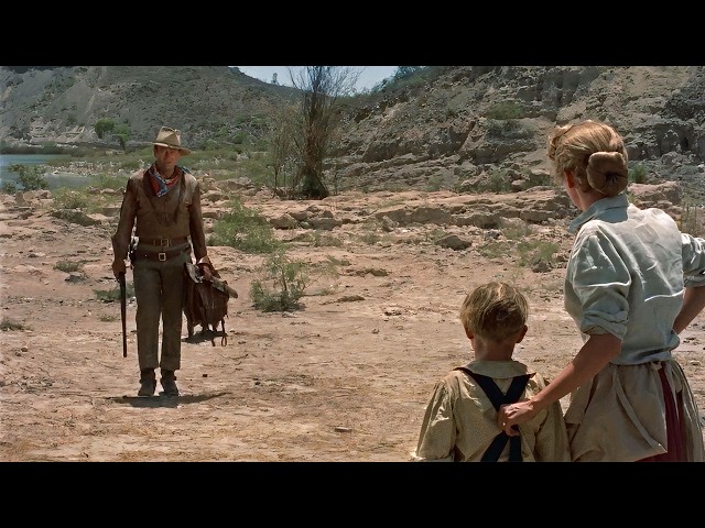 A lone cowboy takes revenge on the outlaws who destroyed his family | Western Film