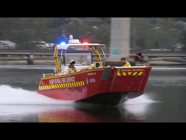 [NSW Rural Fire Service] Woronora 15 Bravo Responding | Assist FRNSW