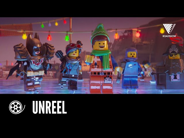 THE LEGO® MOVIE 2 | Emmet’s Holiday Party: A LEGO Movie Short