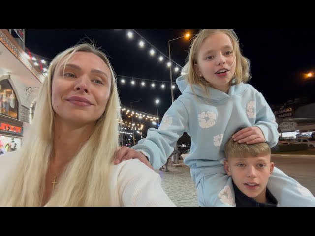 We've reached 100,000 followers! 😍 Thank you ❤️ | Annamiltina