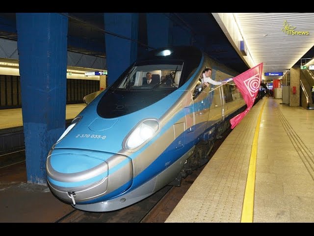 Pendolino. Express Intercity Premium Radiowa Trójka. Warszawa Centralna. Powitanie i odjazd 2015.