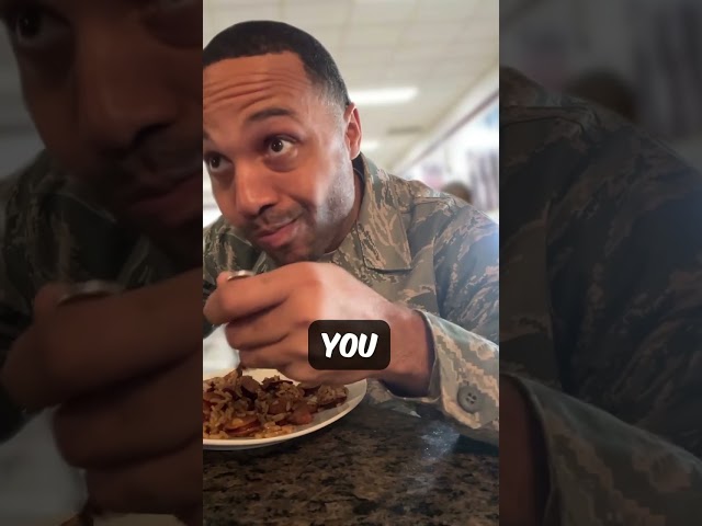 Air Force BMT Chow war früher verrückt