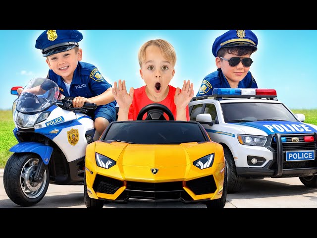 Mike and Alex - Fun Sidewalk Cops story for kids