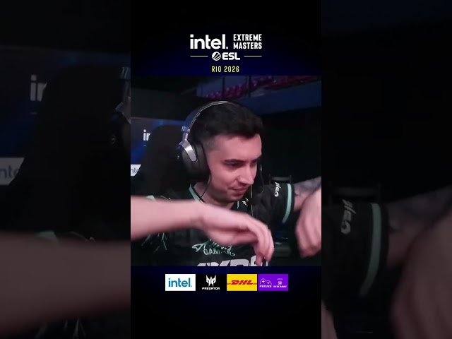 npl goes HUGE 1v2 CLUTCH and completely turns the game#esl #rio #cs #cs2 #clutch