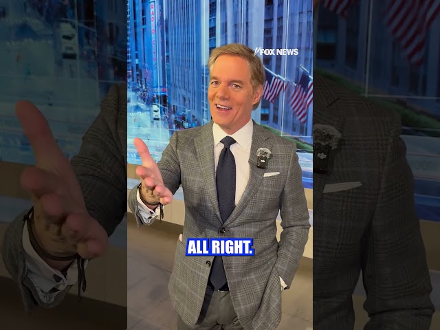 WATCH: Lawrence Jones and Bill Hemmer react to their predictions from 2025! #shorts #fox #us