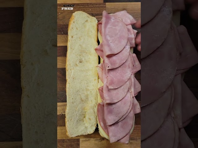 Try This Sub-lime Italian Subway Sandwich!😋 #shorts #sub #subway #italianfood @albert_cancook