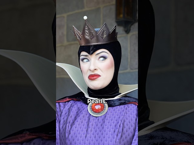 Viral Evil Queen REVEALS Her Ursula Pearl! 😱 Calls Me a Liar! #disneyland #ursula #evilqueen