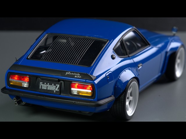 Building Nissan 240Z with Rocket Bunny kit 1/24 scale model