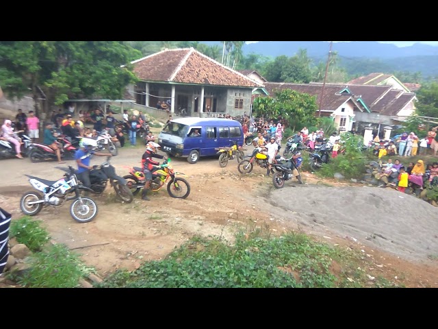 Uji Nyali Motor Croser Croser || Kacamarga Cukuhbalak Tanggamus