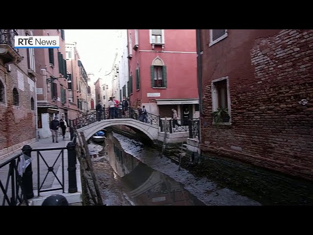 Exceptional low tide sees Venice's canals run dry