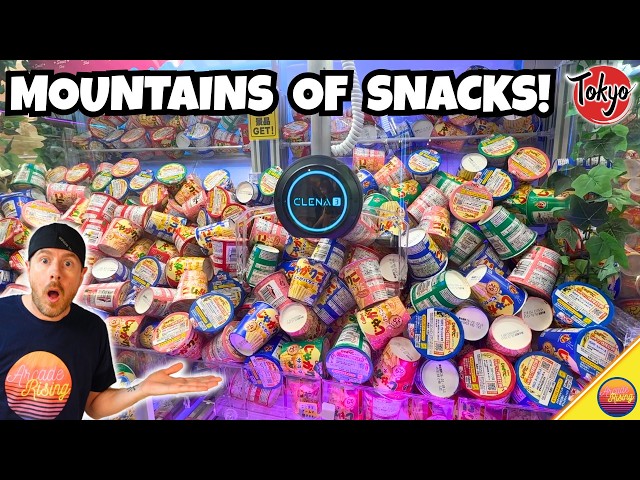 Massive Piles of Japanese Snack Food in the Claw Machines!
