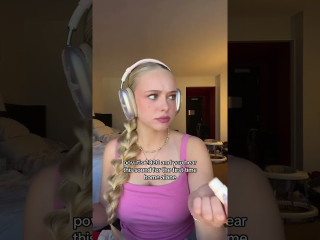 i litteraly remember JUMPING when i first heard this #2020 #relatable #8daudio #fyp #ellahperry